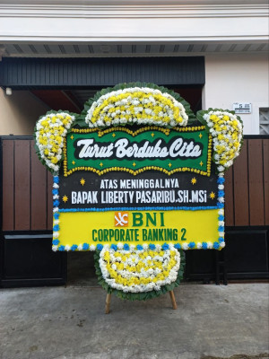 Papan Bunga Duka di Molagalome