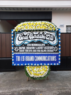 Papan Bunga Duka di Molagalome